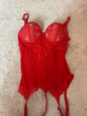 Red Lace Bustier Garter Lingerie Top